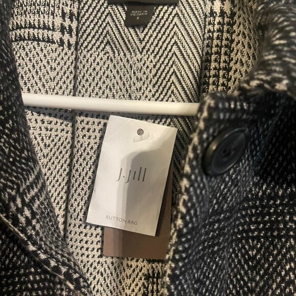 Plaid Coat - Picture 6 of 7